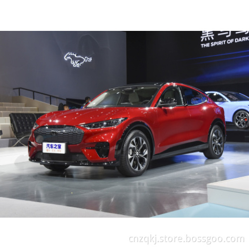 In magazzino 2023 Changan Ford Mustang Mach E 4WD Auto SUV EV Auto usata